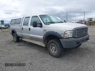 1999 Ford F-350 XL z VIN 1FTSW31S0XEA35918, wystawiony jako IAAI lot #39676891 z przebiegiem 324 322 mil mil oraz . Historia ofert i sprzedaży dostępna na DreamBid. Obrazek 1.