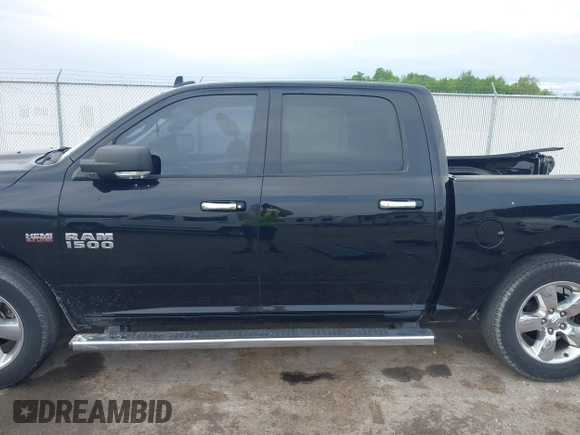 2015 Ram 1500 Big Horn с VIN 3C6RR7LT1FG598249, выставлен на аукционе IAAI как лот 42205424 с пробегом 113 262 миль миль и . История ставок и продаж доступна на DreamBid. Изображение 15.