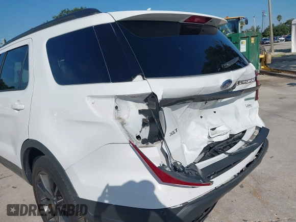 2018 Ford Explorer XLT with VIN 1FM5K7DH0JGB04338, listed as a IAAI auction lot 39979050 with 40,188 mi miles and . Bid and sale history available at DreamBid. Image 17.
