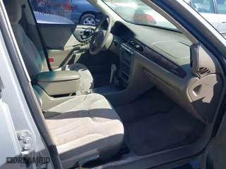 1997 Chevrolet Malibu LS with VIN 1G1NE52M8VY107867, listed as a IAAI auction lot 41766004 with 165,647 mi miles. Bid and sale history available at carsss.com. Image 5.
