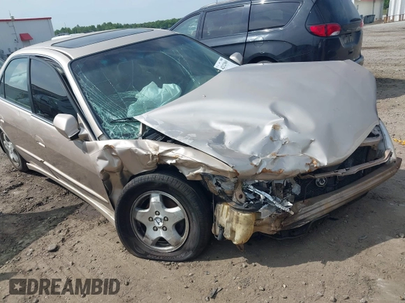 2000 Honda Accord EX with VIN 1HGCG1651YA025062, listed as a IAAI auction lot 42123069 with 221,614 mi miles and . Bid and sale history available at DreamBid. Image 6.