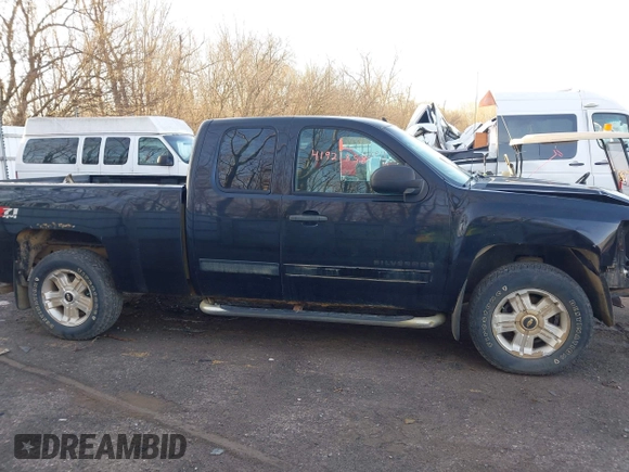 2013 Chevrolet Silverado 1500 LT with VIN 1GCRKSE78DZ342364, listed as a IAAI auction lot 41921858 with 153,203 mi miles and . Bid and sale history available at DreamBid. Image 13.
