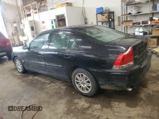 2005 Volvo S60 with VIN YV1RS612752478006, listed as a Copart auction lot 62668035 with 155,952 mi miles and Clean title. Bid and sale history available at DreamBid. Image 2.