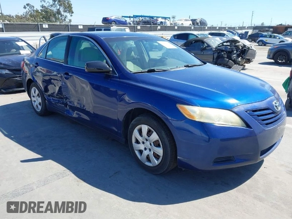 2009 Toyota Camry with VIN 4T1BE46K29U301154, listed as a IAAI auction lot 41817381 with 184,705 mi miles. Bid and sale history available at carsss.com. Image 1.