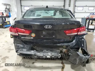 2017 Kia Optima LX z VIN 5XXGT4L39HG152517, wystawiony jako Copart lot #58760995 z przebiegiem Nie podano mil oraz Szkoda całkowita • Salvage title. Historia ofert i sprzedaży dostępna na DreamBid. Obrazek 6.