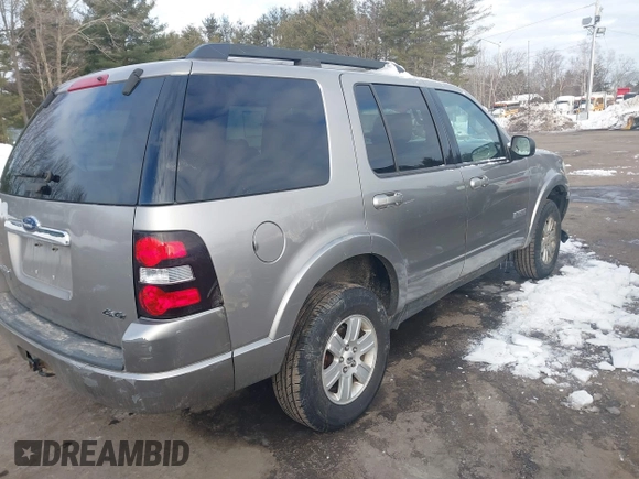 2008 Ford Explorer XLT with VIN 1FMEU73E78UA08493, listed as a IAAI auction lot 41613789 with 151,551 mi miles and . Bid and sale history available at DreamBid. Image 4.