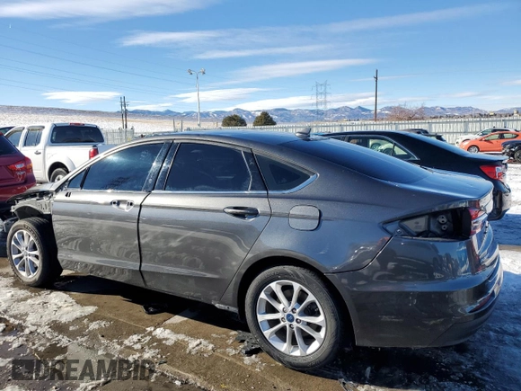 2020 Ford Fusion SE with VIN 3FA6P0H7XLR138999, listed as a Copart auction lot 88174745 with 83,846 mi miles and Salvage Title. Bid and sale history available at carsss.com. Image 2.
