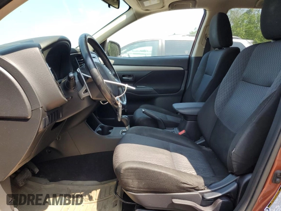 2014 Mitsubishi Outlander SE with VIN JA4JZ3AX3EZ601472, listed as a Copart auction lot 62324255 with 232,976 mi miles and Clean title. Bid and sale history available at DreamBid. Image 7.