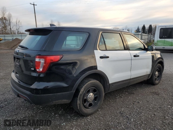 2016 Ford Utility Police Interceptor with VIN 1FM5K8AR9GGB65778, listed as a Copart auction lot 87924605 with 131,720 mi miles and Clean Title. Bid and sale history available at carsss.com. Image 3.