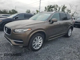 2016 Volvo XC90 T6 Momentum with VIN YV4A22PK1G1019644, listed as a Copart auction lot 52175075 with 140,718 mi miles and Clean Title. Bid and sale history available at carsss.com. Image 1.