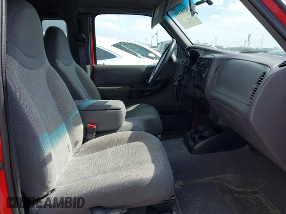 2000 Ford Ranger XLT with VIN 1FTZR15XXYPA19604, listed as a IAAI auction lot 42107859 with 114,052 mi miles and . Bid and sale history available at DreamBid. Image 5.