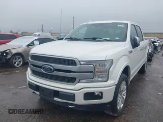 2018 Ford F-150 XL z VIN 1FTEW1EG8JFD27888, wystawiony jako IAAI lot #41143331 z przebiegiem 95 448 mil mil oraz . Historia ofert i sprzedaży dostępna na DreamBid. Obrazek 2.