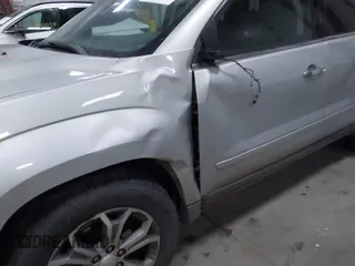 2013 GMC Acadia SLT with VIN 1GKKVRKD0DJ183547, listed as a IAAI auction lot 41003493 with 146,069 mi miles. Bid and sale history available at carsss.com. Image 19.