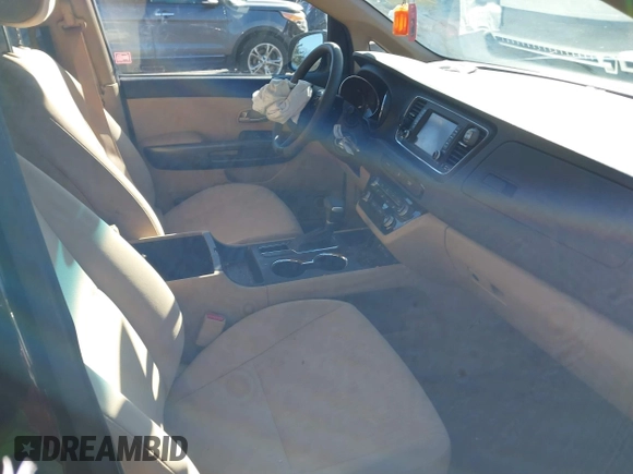 2019 Kia Sedona EX with VIN KNDMB5C10K6533494, listed as a IAAI auction lot 41798853 with 52,114 mi miles. Bid and sale history available at carsss.com. Image 5.