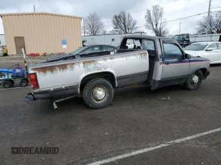 1989 Dodge Dakota S with VIN 1B7GL26X9KS129335, listed as a Copart auction lot 82744003 with 174,152 mi miles and Salvage Title. Bid and sale history available at carsss.com. Image 3.