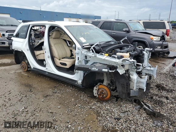 2023 Jeep Grand Cherokee Limited с VIN 1C4RJHBG7P8779115, выставлен на аукционе Copart как лот 61483075 с пробегом Не указан миль и На запчасти • Non repairable. История ставок и продаж доступна на DreamBid. Изображение 4.