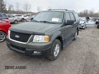 2004 Ford Expedition Special Service with VIN 1FMPU16L64LB74097, listed as a IAAI auction lot 41938850 with 168,436 mi miles. Bid and sale history available at carsss.com. Image 17.
