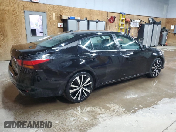 2019 Nissan Altima SR with VIN 1N4BL4CV6KC125445, listed as a Copart auction lot 48567405 with 200,888 mi miles and Clean Title. Bid and sale history available at carsss.com. Image 3.