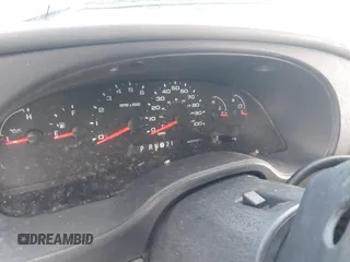 2006 Ford Econoline Cargo с VIN 1FTNE24W06DA73730, выставлен на аукционе IAAI как лот 42514522 с пробегом Не указан миль и . История ставок и продаж доступна на DreamBid. Изображение 7.