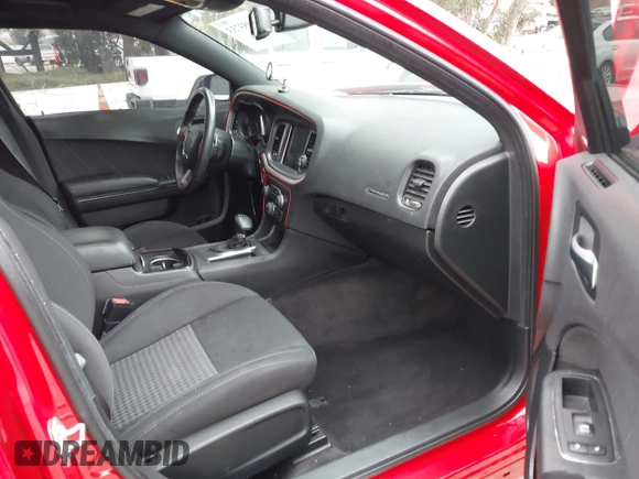 2019 Dodge Charger GT with VIN 2C3CDXHG6KH507158, listed as a IAAI auction lot 42053733 with 82,780 mi miles and . Bid and sale history available at DreamBid. Image 5.