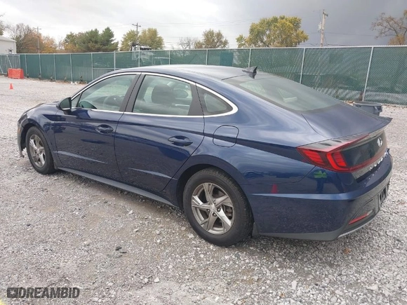 2021 Hyundai Sonata SE with VIN 5NPEG4JA4MH076636, listed as a IAAI auction lot 40754573 with 107,613 mi miles. Bid and sale history available at carsss.com. Image 3.