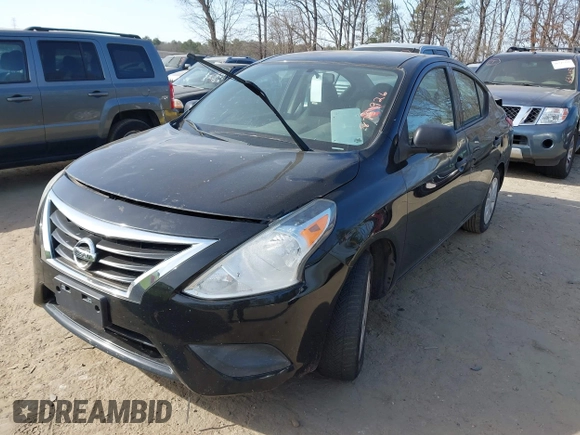 2015 Nissan Versa SV with VIN 3N1CN7AP8FL875926, listed as a IAAI auction lot 41756395 with 180,699 mi miles. Bid and sale history available at carsss.com. Image 2.