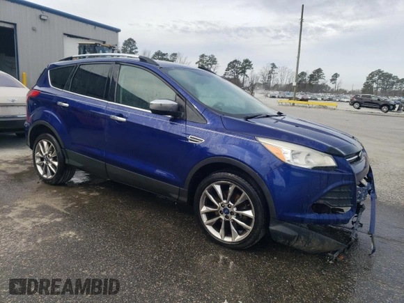 2014 Ford Escape SE with VIN 1FMCU0G92EUE34518, listed as a Copart auction lot 52331185 with 217,010 mi miles and Clean Title. Bid and sale history available at carsss.com. Image 4.