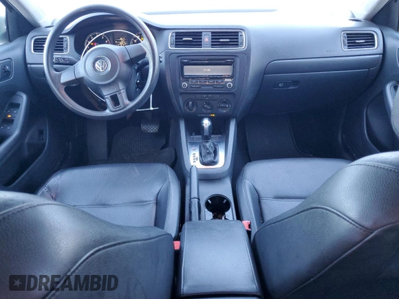 2014 Volkswagen Jetta Sedan SE w/Connectivity with VIN 3VWD07AJ7EM333122, listed as a Copart auction lot 49174675 with 129,317 mi miles and Clean Title. Bid and sale history available at carsss.com. Image 8.