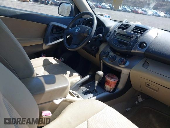 2009 Toyota RAV4 with VIN JTMBF33V395006715, listed as a IAAI auction lot 41999398 with 94,170 mi miles. Bid and sale history available at carsss.com. Image 5.