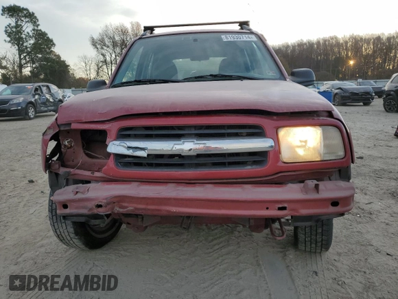 2000 Chevrolet Tracker z VIN 2CNBE13C4Y6944341, wystawiony jako Copart lot #81930714 z przebiegiem 109 501 mil mil oraz Szkoda całkowita • Salvage title. Historia ofert i sprzedaży dostępna na DreamBid. Obrazek 5.