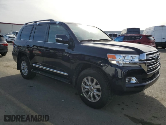 2016 Toyota Land Cruiser z VIN JTMCY7AJ1G4042914, wystawiony jako Copart lot #45317325 z przebiegiem 61 530 mil mil oraz Nie do naprawy • Non repairable. Historia ofert i sprzedaży dostępna na DreamBid. Obrazek 4.