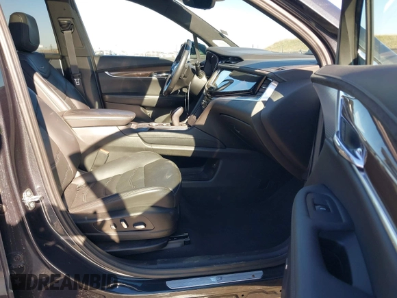 2022 Cadillac XT6 Premium Luxury with VIN 1GYKPFRS7NZ173703, listed as a IAAI auction lot 41335618 with 32,116 mi miles. Bid and sale history available at carsss.com. Image 5.