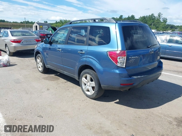 2010 Subaru Forester X Premium with VIN JF2SH6CC4AH742819, listed as a IAAI auction lot 42702610 with 205,228 mi miles and . Bid and sale history available at DreamBid. Image 3.