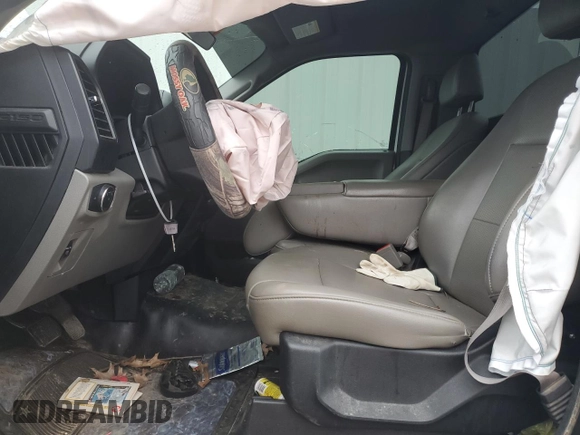 2020 Ford F-150 XL with VIN 1FTMF1CB4LKD31594, listed as a Copart auction lot 42820805 with Not Provided miles and Salvage Title. Bid and sale history available at carsss.com. Image 7.