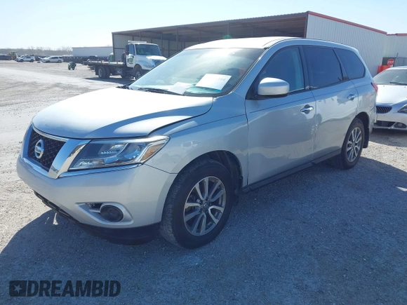 2014 Nissan Pathfinder S with VIN 5N1AR2MM7EC630151, listed as a IAAI auction lot 41844384 with 165,429 mi miles. Bid and sale history available at carsss.com. Image 2.