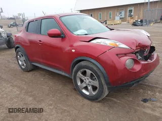 2013 Nissan Juke SL z VIN JN8AF5MV4DT230297, wystawiony jako IAAI lot #41482525 z przebiegiem 150 298 mil mil oraz . Historia ofert i sprzedaży dostępna na DreamBid. Obrazek 1.
