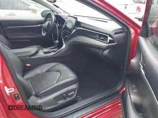 2021 Toyota Camry XSE z VIN 4T1K61AK4MU478042, wystawiony jako IAAI lot #41526408 z przebiegiem 106 937 mil mil oraz . Historia ofert i sprzedaży dostępna na DreamBid. Obrazek 5.
