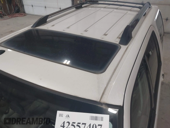 2011 Ford Expedition Limited z VIN 1FMJU2A54BEF43951, wystawiony jako IAAI lot #42557407 z przebiegiem 160 705 mil mil oraz . Historia ofert i sprzedaży dostępna na DreamBid. Obrazek 17.