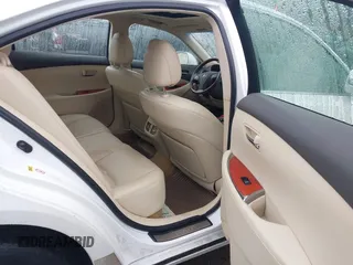 2010 Lexus ES 330 z VIN JTHBK1EG5A2413504, wystawiony jako IAAI lot #42181215 z przebiegiem 110 295 mil mil oraz . Historia ofert i sprzedaży dostępna na DreamBid. Obrazek 8.