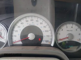 2005 Dodge Dakota SLT z VIN 1D7HE48N65S209630, wystawiony jako IAAI lot #42409822 z przebiegiem 224 849 mil mil oraz . Historia ofert i sprzedaży dostępna na DreamBid. Obrazek 7.