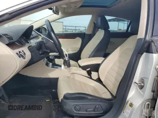 2011 Volkswagen CC Lux Plus with VIN WVWHN7AN9BE706459, listed as a Copart auction lot 43211955 with 121,250 mi miles and Clean Title. Bid and sale history available at carsss.com. Image 7.