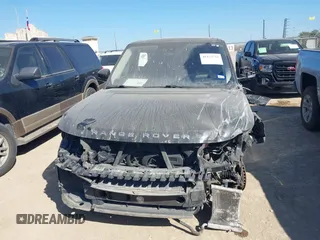 2016 Land Rover Range Rover Autobiography with VIN SALGV2EF5GA303264, listed as a IAAI auction lot 41133721 with 129,041 mi miles and . Bid and sale history available at DreamBid. Image 13.
