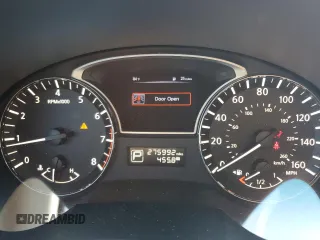 2015 Nissan Altima SV z VIN 1N4AL3AP8FC440621, wystawiony jako Copart lot #57660105 z przebiegiem 275 992 mil mil oraz Szkoda całkowita • Salvage title. Historia ofert i sprzedaży dostępna na DreamBid. Obrazek 9.