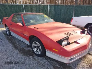 1985 Pontiac Firebird Trans Am with VIN 1G2FW87H3FN208733, listed as a IAAI auction lot 41705988 with 87,906 mi miles. Bid and sale history available at carsss.com. Image 1.