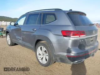 2022 Volkswagen Atlas 3.6L V6 SE w/Technology with VIN 1V2HR2CA4NC523017, listed as a IAAI auction lot 41754371 with 23,745 mi miles. Bid and sale history available at carsss.com. Image 3.
