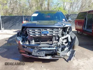 2017 Ford Explorer XLT with VIN 1FM5K7D84HGC76141, listed as a IAAI auction lot 41991832 with 143,504 mi miles and . Bid and sale history available at carsss.com. Image 13.