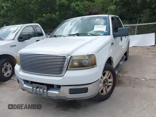 2004 Ford F-150 XLT z VIN 1FTPW12544KC63307, wystawiony jako IAAI lot #42602132 z przebiegiem 176 050 mil mil oraz . Historia ofert i sprzedaży dostępna na DreamBid. Obrazek 2.
