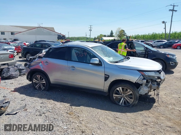 2021 Mitsubishi Outlander ES z VIN JA4APUAU0MU003658, wystawiony jako IAAI lot #42146324 z przebiegiem 48 890 mil mil oraz . Historia ofert i sprzedaży dostępna na DreamBid. Obrazek 13.