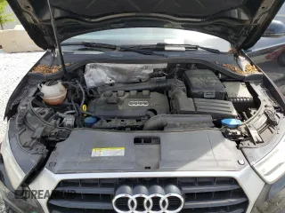 2017 Audi Q3 Premium z VIN WA1BCCFS1HR011987, wystawiony jako Copart lot #55791495 z przebiegiem 107 864 mil mil oraz Szkoda całkowita • Salvage title. Historia ofert i sprzedaży dostępna na DreamBid. Obrazek 12.
