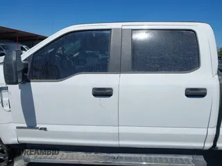 2021 Ford Super Duty F-250 SRW XL with VIN 1FT7W2BT3MEC30933, listed as a IAAI auction lot 41836915 with 100,089 mi miles. Bid and sale history available at carsss.com. Image 14.